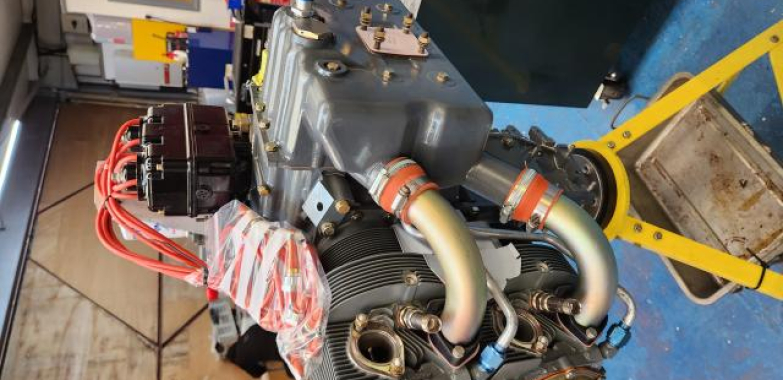 Lycoming O-320-H2AD engine