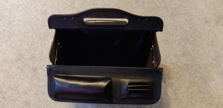 Pilots Wheeled Case