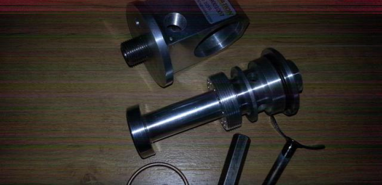 Oil filter adapter, Continental, Aeronca