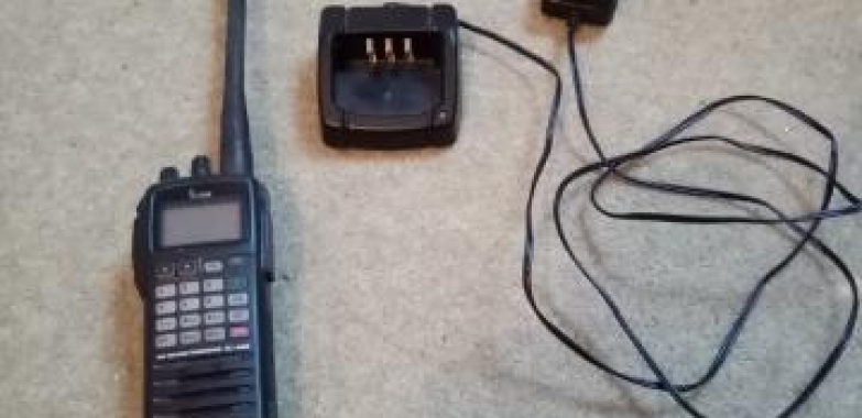 Icom IC-A6E transceiver