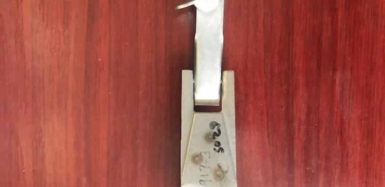 PA28 COWLING LATCH