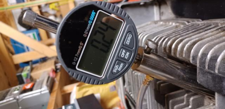 Rotax Bearing Clearance Tester analogue or digital