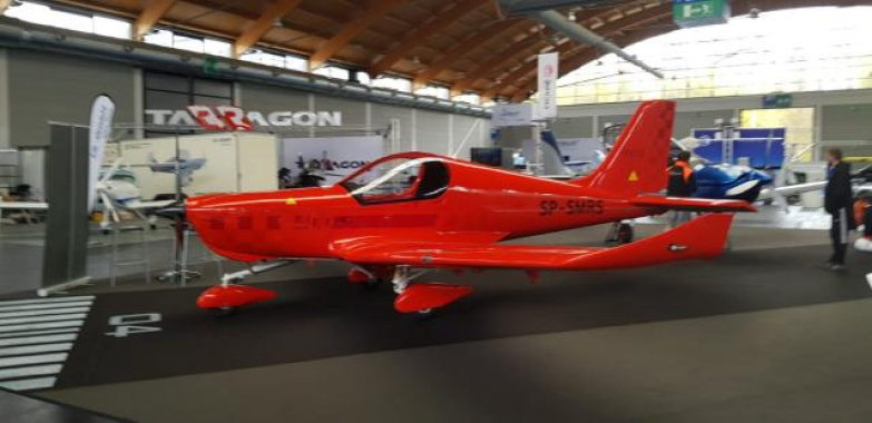 Skyleader @ Popham EGHP & North Weald Airfield EGSX