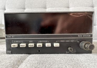 King KNS 80 Nav System VOR/LOC/DME/RNAV/GS With Cradle