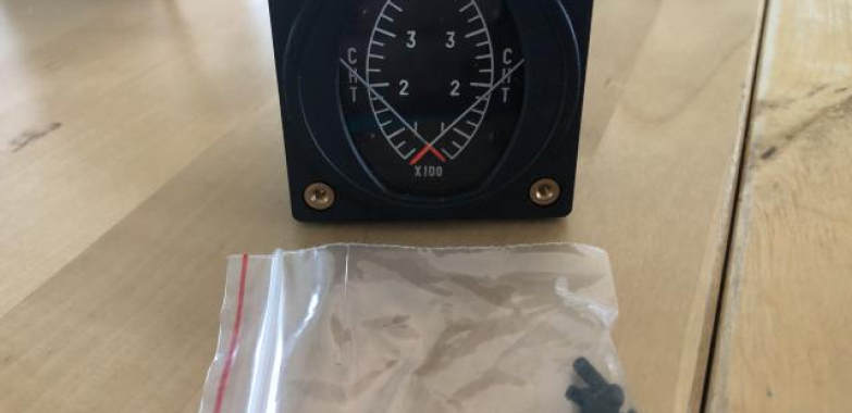 SWIFT GAUGE DUAL 2-1/4 CYLINDER HEAD TEMPERATURE 50-375 C