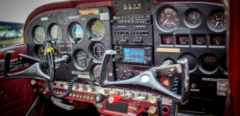 £40K Cessna F172 GNS430/Updated Paint