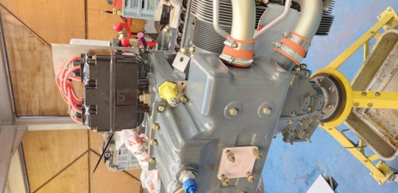 Lycoming O-320-H2AD engine