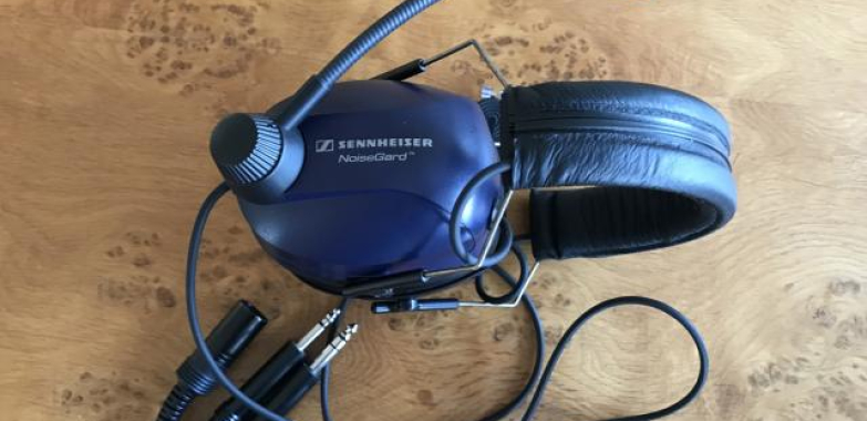 SENNHEISER NoiseGard Aviation Stereo Headset – Superb Condx