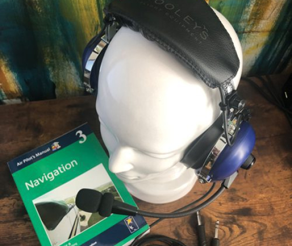 pooleys-headset-fixed-wing-image3.jpg