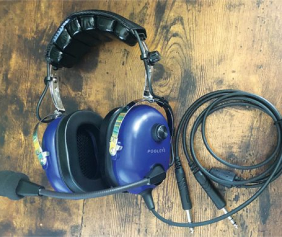 pooleys-headset-fixed-wing-image8.jpg
